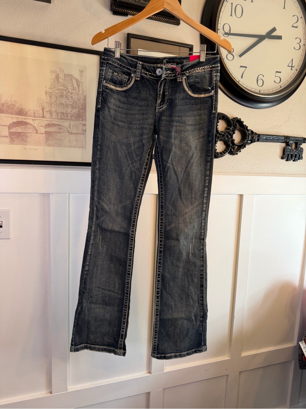 Almost Famous Bootcut Jeans Sz 5 k465